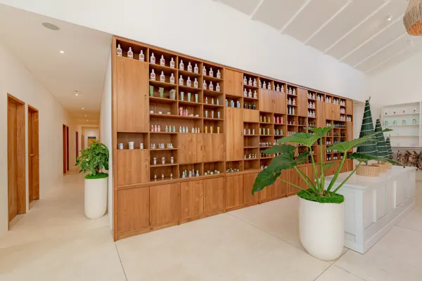 Beach House by Tonic interior